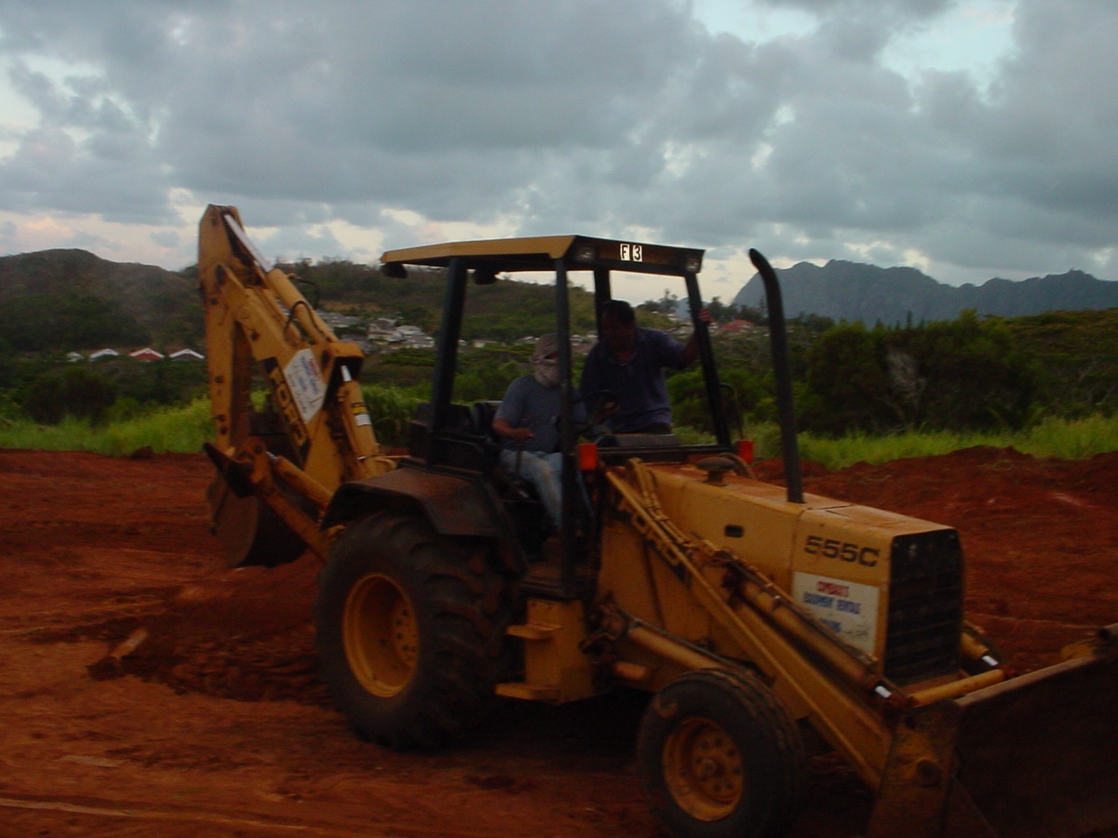 backhoe.jpg